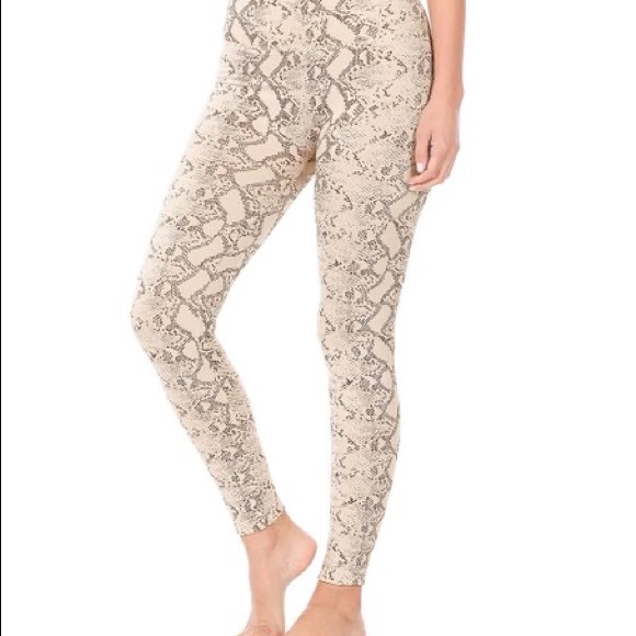 SNAKE PRINT FLEECE LEGGINGS - Picture 2 of 3